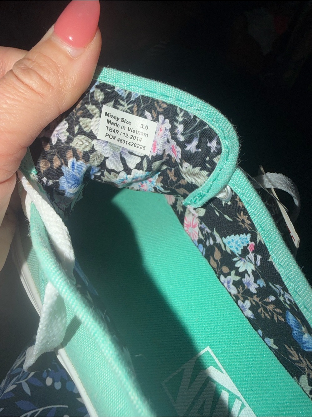 Vans Mint Green Canvas Low-Top Sneakers with White Laces - Picture 5 of 6